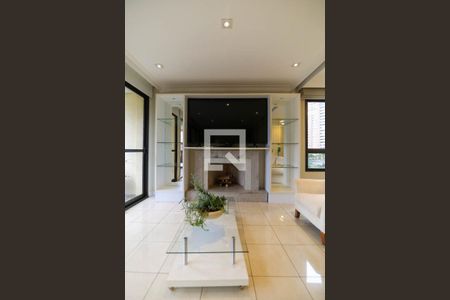 Apartamento à venda com 215m², 3 quartos e 4 vagasDetalhe Sala