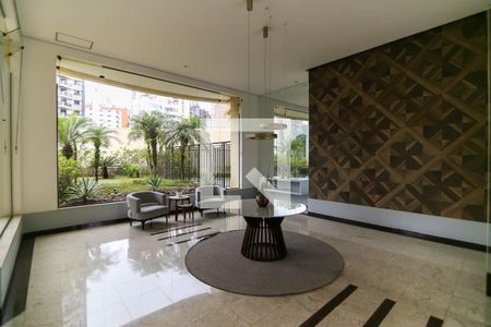 Apartamento à venda com 215m², 3 quartos e 4 vagasHall social