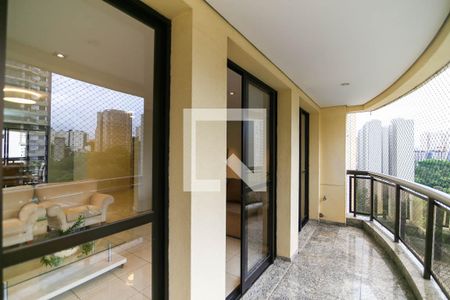 Apartamento à venda com 215m², 3 quartos e 4 vagasVaranda da Sala