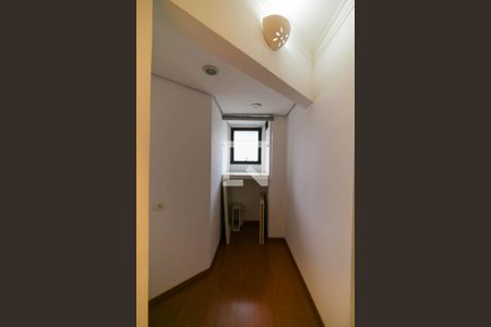 Apartamento à venda com 215m², 3 quartos e 4 vagasCorredor