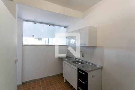 Casa para alugar com 55m², 1 quarto e 1 vaga Casa para alugar com 55m², 1 quarto e 1 vagaCozinha e Área de Serviço