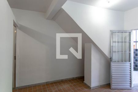 Sala de casa para alugar com 1 quarto, 55m² em Vista do Sol, Belo Horizonte