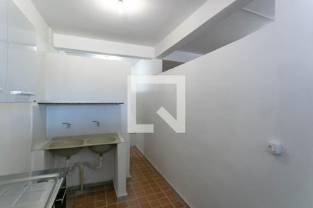 Casa para alugar com 55m², 1 quarto e 1 vaga Casa para alugar com 55m², 1 quarto e 1 vagaCozinha e Área de Serviço