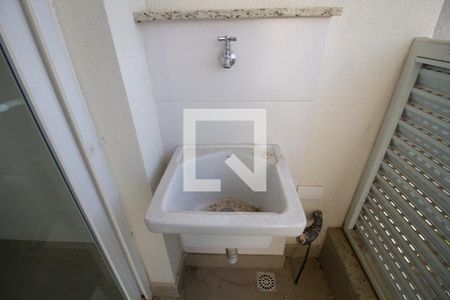 Apartamento para alugar com 40m², 2 quartos e 1 vagavaranda / area de serviço