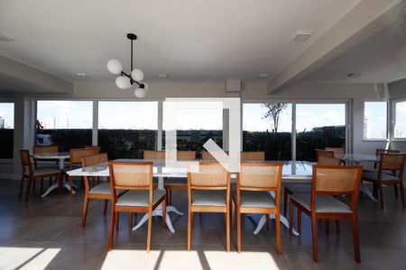 Apartamento para alugar com 40m², 2 quartos e 1 vagasalao de festas