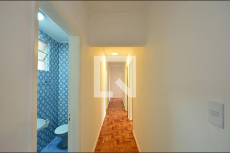 Corredor de apartamento à venda com 3 quartos, 150m² em Vila Clementino, São Paulo