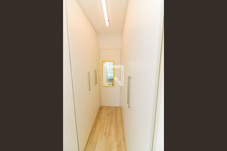 Apartamento à venda com 135m², 4 quartos e 3 vagasQuarto 2 Suite