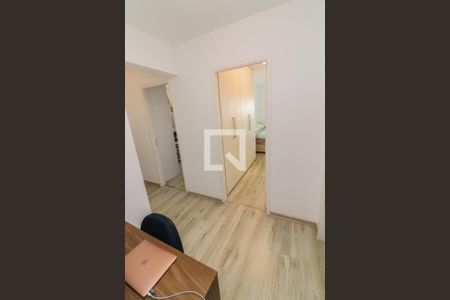 Apartamento à venda com 135m², 4 quartos e 3 vagasEscritório