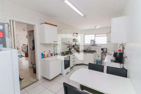 Apartamento à venda com 135m², 4 quartos e 3 vagasCozinha