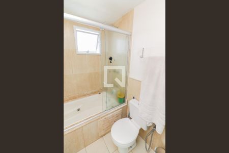 Apartamento à venda com 135m², 4 quartos e 3 vagasQuarto 2 Suite