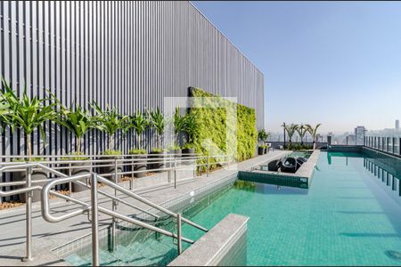 Studio à venda com 30m², 1 quarto e sem vagaPiscina