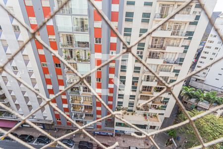 Apartamento à venda com 178m², 3 quartos e 1 vaga Apartamento à venda com 178m², 3 quartos e 1 vagaVista do Quarto 2