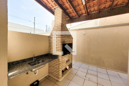 Apartamento à venda com 52m², 2 quartos e 1 vaga Apartamento à venda com 52m², 2 quartos e 1 vagaÁrea comum - Churrasqueira