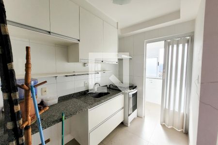 Apartamento à venda com 52m², 2 quartos e 1 vaga Apartamento à venda com 52m², 2 quartos e 1 vagaCozinha