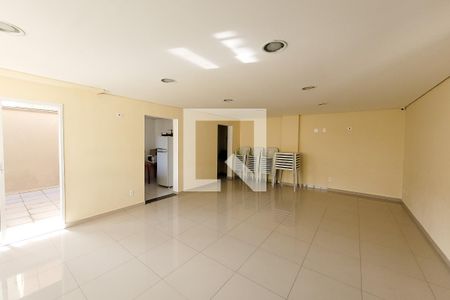 Apartamento à venda com 52m², 2 quartos e 1 vaga Apartamento à venda com 52m², 2 quartos e 1 vagaÁrea comum - Salão de festas