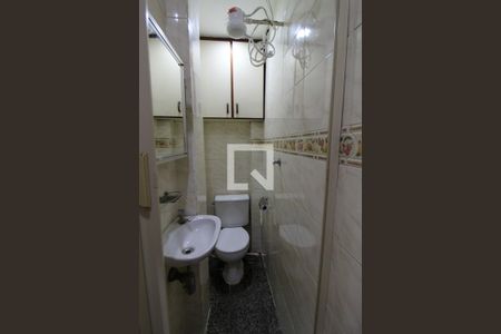 Apartamento para alugar com 50m², 1 quarto e sem vaga Apartamento para alugar com 50m², 1 quarto e sem vagaBanheiro de Serviço