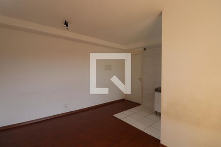 Sala de apartamento à venda com 3 quartos, 59m² em Jardim Gracinda, Guarulhos