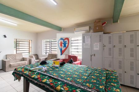 Casa à venda com 400m², 4 quartos e 3 vagas Casa à venda com 400m², 4 quartos e 3 vagasChurrasqueira