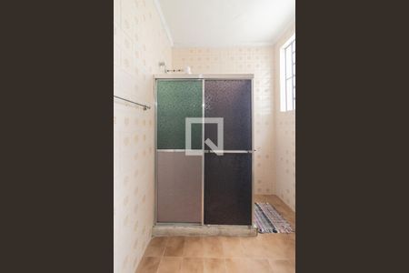 Casa à venda com 400m², 4 quartos e 3 vagas Casa à venda com 400m², 4 quartos e 3 vagasBanheiro 2