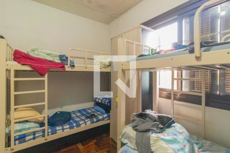 Casa à venda com 400m², 4 quartos e 3 vagas Casa à venda com 400m², 4 quartos e 3 vagasQuarto 3