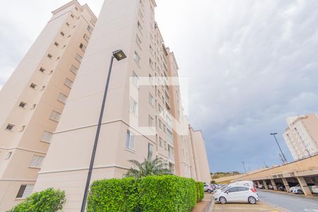 Apartamento à venda com 77m², 2 quartos e 2 vagasFachada do bloco