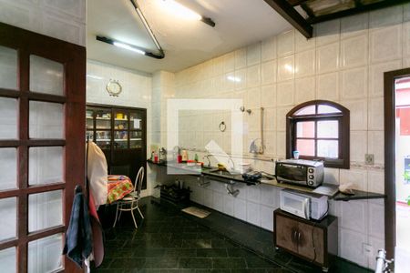 Casa à venda com 360m², 8 quartos e 3 vagasCozinha