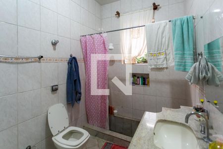 Casa à venda com 360m², 8 quartos e 3 vagasBanheiro