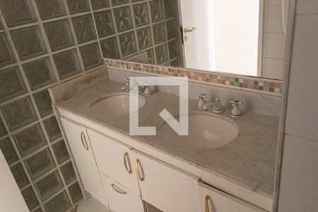 Apartamento à venda com 85m², 2 quartos e 1 vagaBanheiro