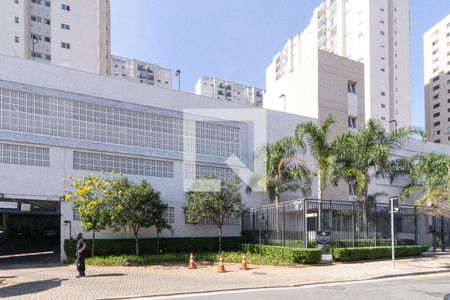 Apartamento à venda com 53m², 2 quartos e 1 vaga Apartamento à venda com 53m², 2 quartos e 1 vagaFachada