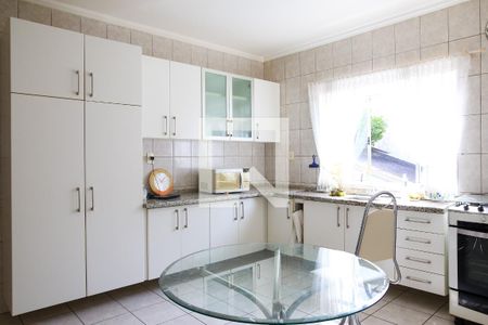 Casa à venda com 400m², 2 quartos e 5 vagasCozinha