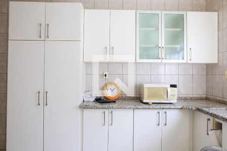 Casa à venda com 400m², 2 quartos e 5 vagasCozinha