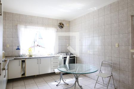 Casa à venda com 400m², 2 quartos e 5 vagasCozinha