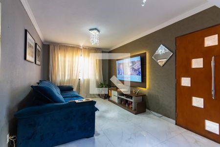 Sala  de casa à venda com 3 quartos, 155m² em Vila Dalva, Osasco