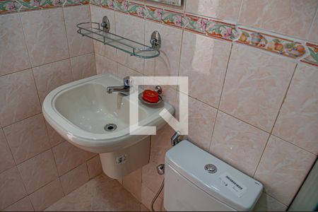 banheiro de apartamento para alugar com 4 quartos, 70m² em Taquara, Rio de Janeiro