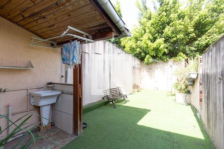 Casa para alugar com 100m², 3 quartos e 1 vagaÁrea de serviço