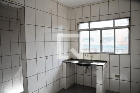 Cozinha de apartamento para alugar com 1 quarto, 35m² em Jardim Santa Tereza, Embu das Artes