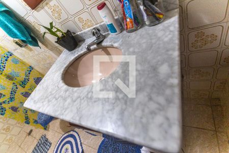 Casa à venda com 120m², 2 quartos e 2 vagas Casa à venda com 120m², 2 quartos e 2 vagasPia