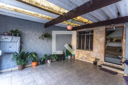 Casa à venda com 120m², 2 quartos e 2 vagas Casa à venda com 120m², 2 quartos e 2 vagasGaragem