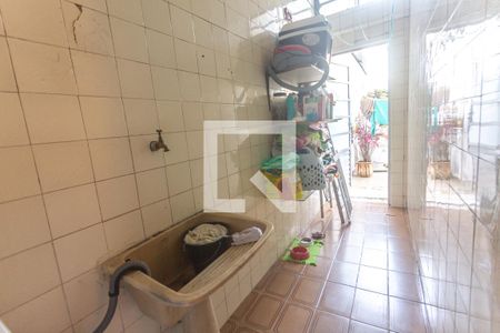 Casa à venda com 120m², 2 quartos e 2 vagas Casa à venda com 120m², 2 quartos e 2 vagasÁrea de serviço