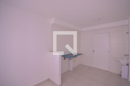Sala/Cozinha de apartamento para alugar com 2 quartos, 32m² em Sacomã, São Paulo
