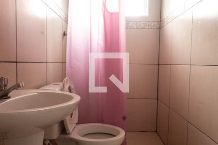 Casa para alugar com 70m², 2 quartos e 1 vagaBanheiro da Suíte 1
