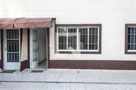 Casa para alugar com 70m², 2 quartos e 1 vagaFachada