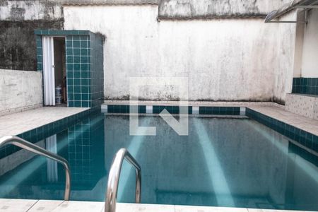 Casa para alugar com 70m², 2 quartos e 1 vagaÁrea comum - Piscina