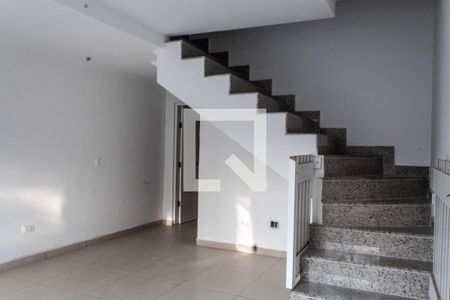 Sala de casa para alugar com 2 quartos, 70m² em Jardim Enseada, Guarujá