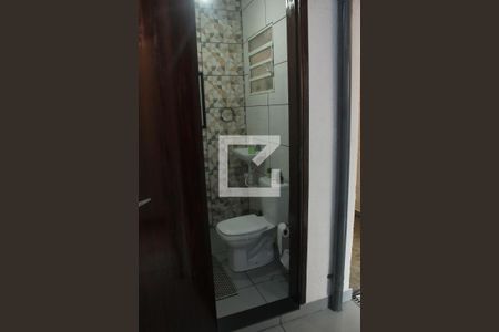 Lavabo de casa à venda com 3 quartos, 194m² em Vila Sao Paulo, São Paulo