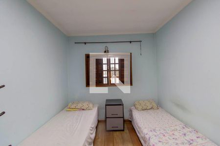 Casa à venda com 230m², 3 quartos e 4 vagasQuarto 2