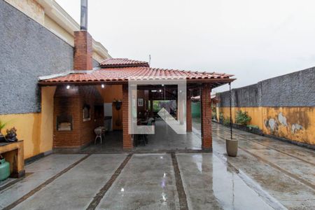 Casa à venda com 230m², 3 quartos e 4 vagasQuintal 