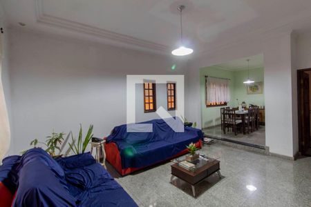 Sala  de casa à venda com 3 quartos, 230m² em Vila Paranagua, São Paulo