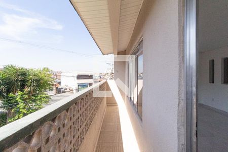 Sacada de casa à venda com 4 quartos, 260m² em Bandeiras, Osasco