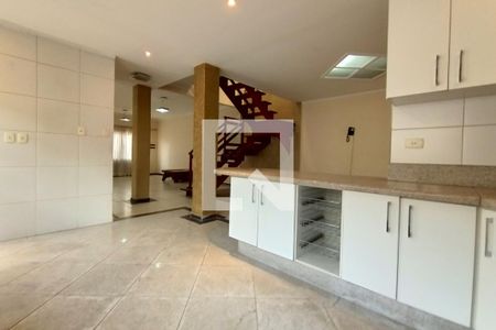 Casa à venda com 300m², 3 quartos e 3 vagasCozinha